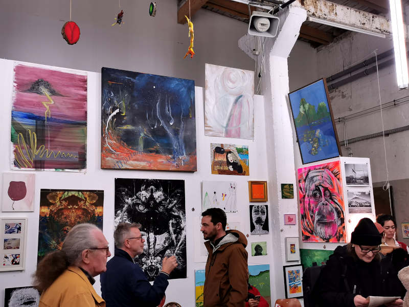 Alle gegen Alle Hannover 2025 2 Ausstellung mit Guido Kratz Keramik